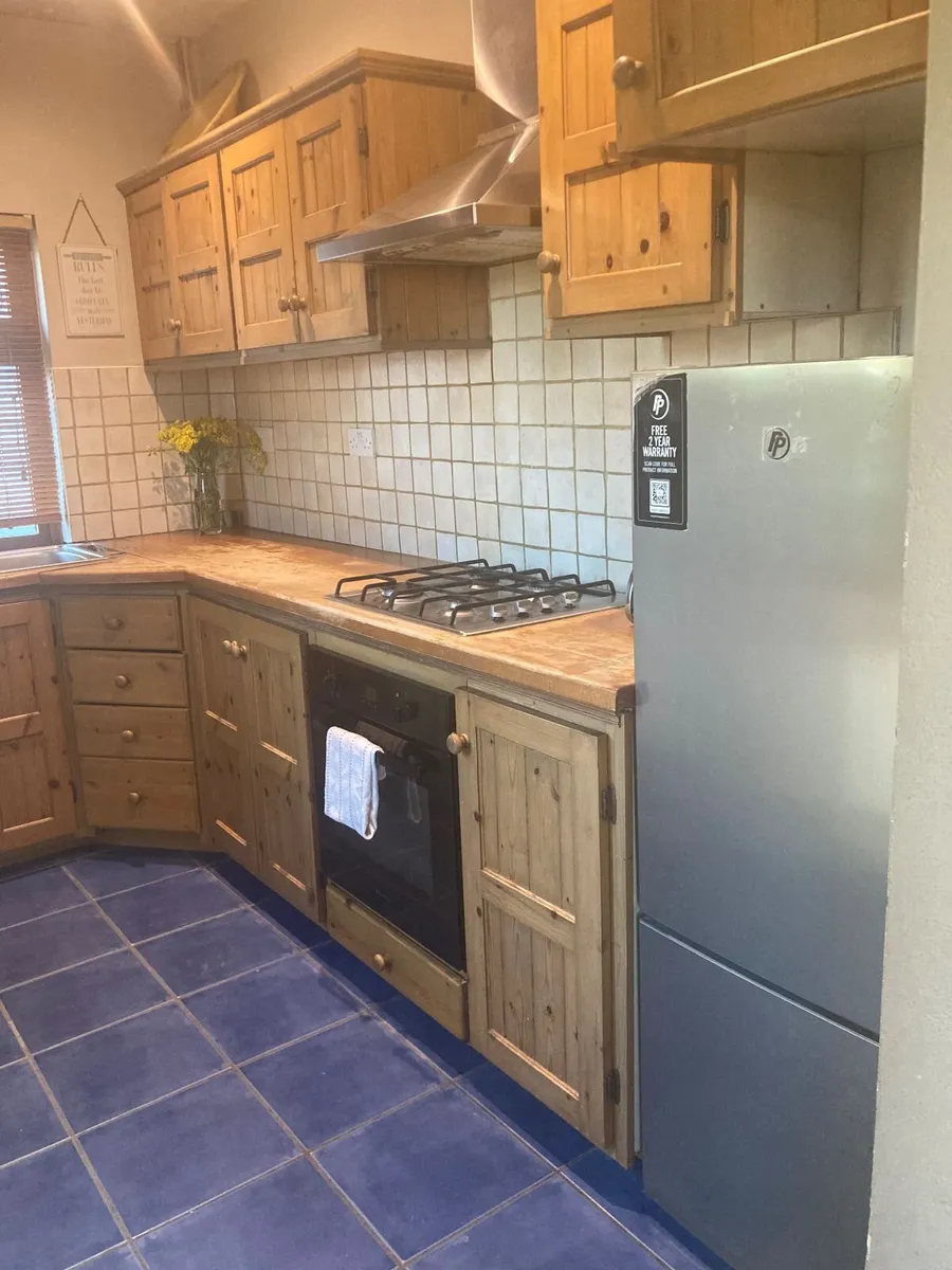 Kitchen & Appliances - Image 3