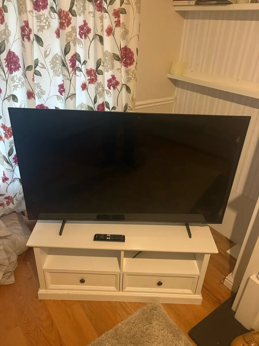 Samsung 50 inch Crystal UHD - Image 3