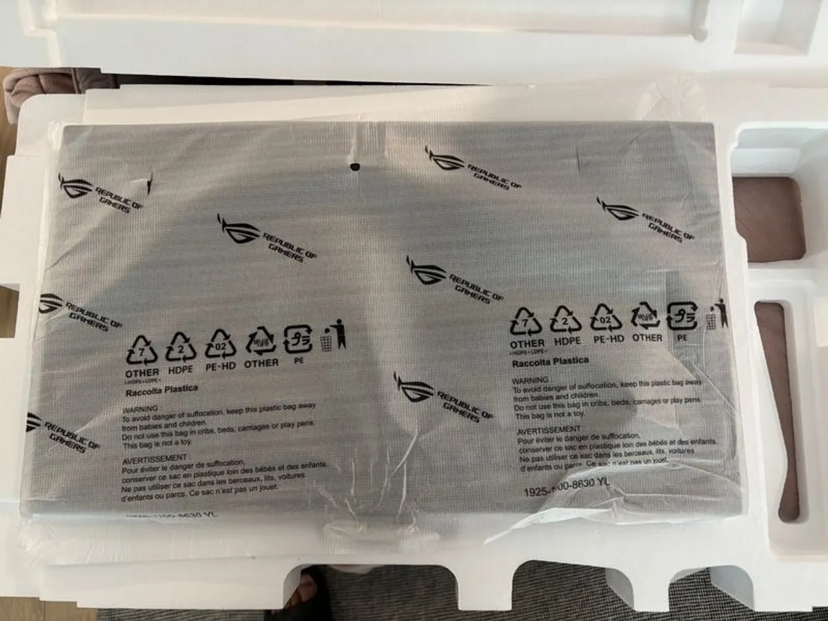 Asus Oled 4k 27 Monitor Xg27ucdmg - Image 4