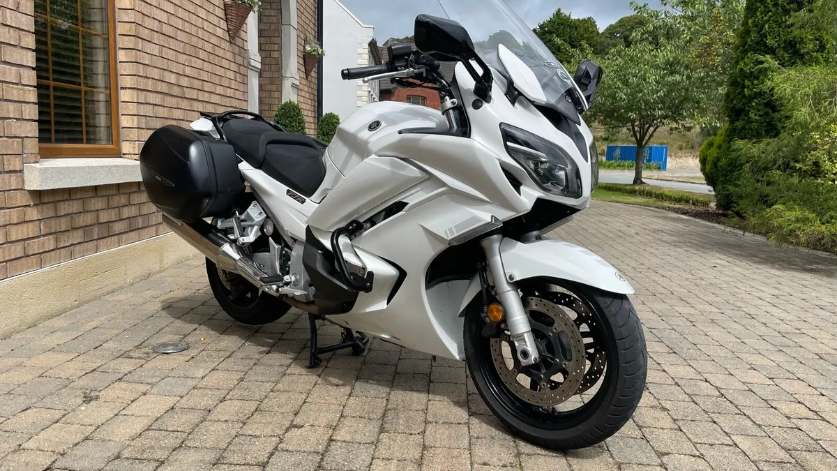Yamaha FJR1300 - Image 2