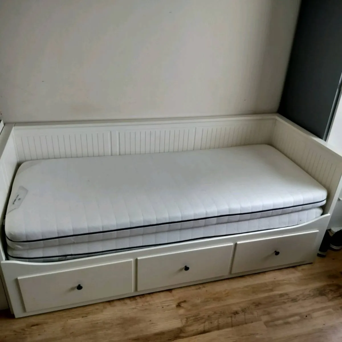 Daybed Hemnes white with 2 mattress