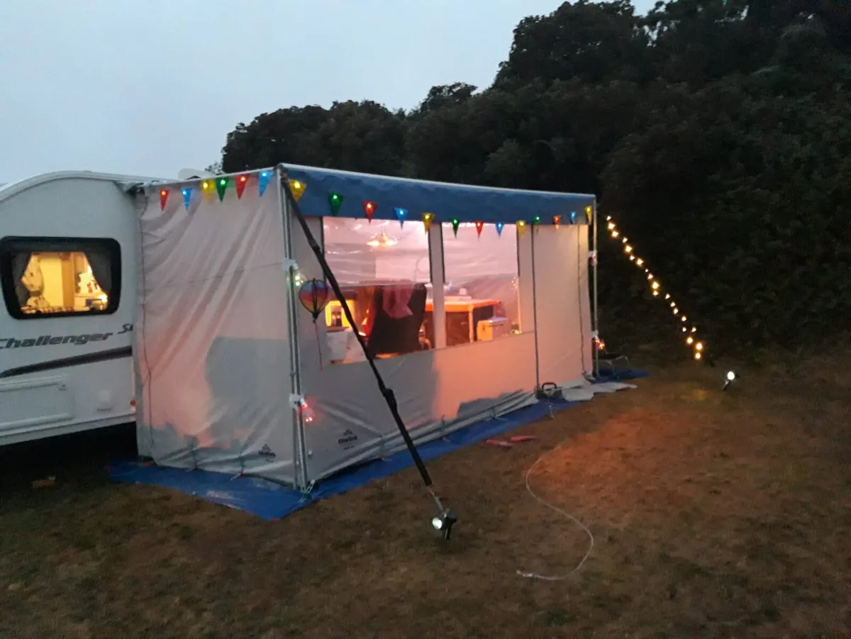 Awning - Image 1