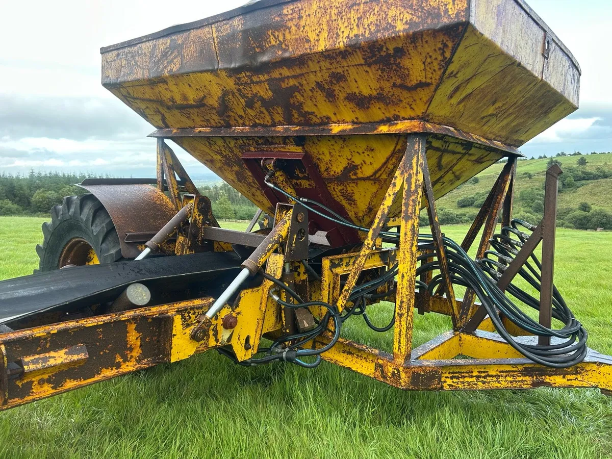 Geith Long Belt Stone Cart - Image 4