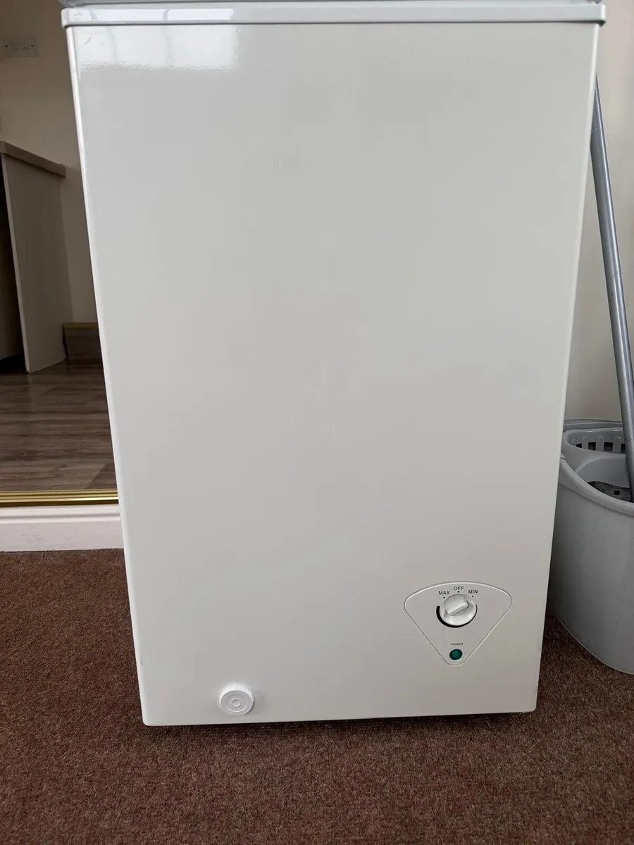 Chest Freezer - Image 1