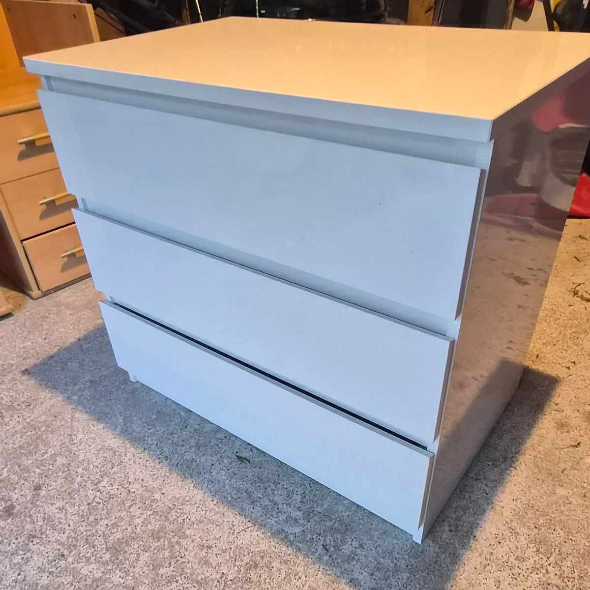 Mint condition chest of drawers - Image 1