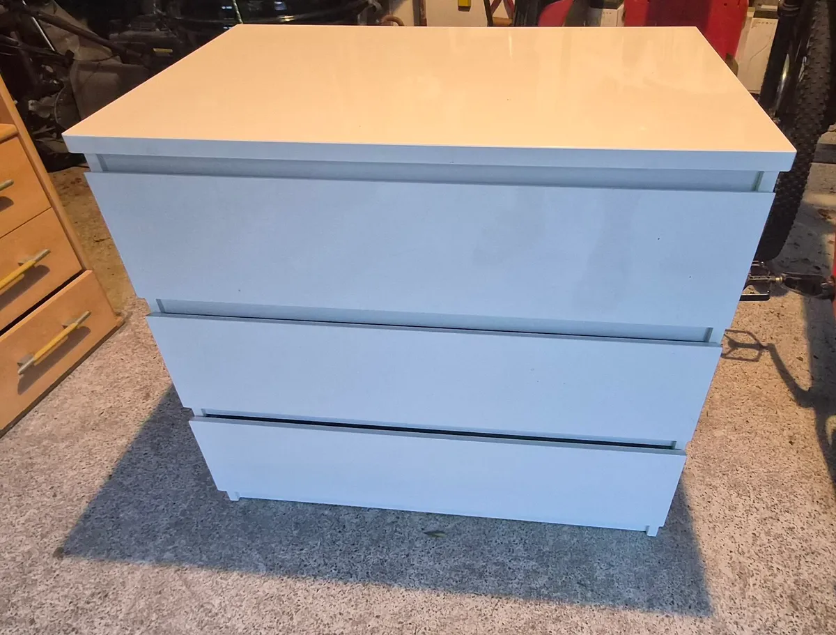 Mint condition chest of drawers - Image 3