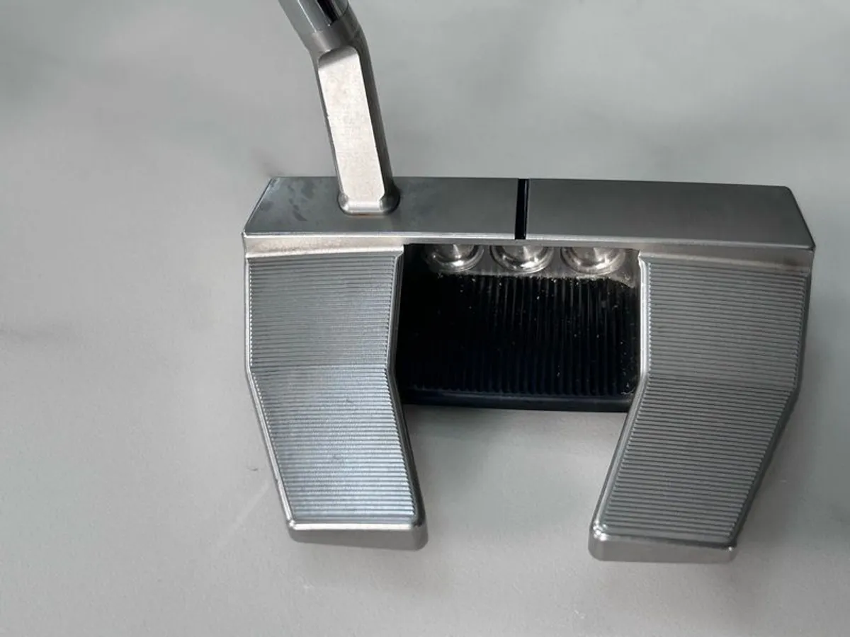 Scotty Cameron Phantom 5.5 putter - Image 3