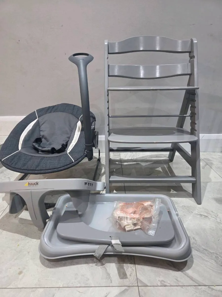 Highchair - Image 1