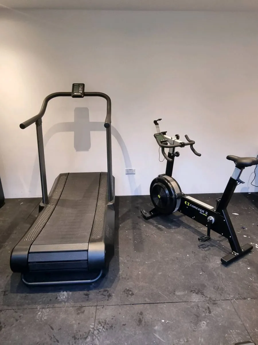 Concept 2 Bike erg & Assault runner Pro treadmill - Image 1