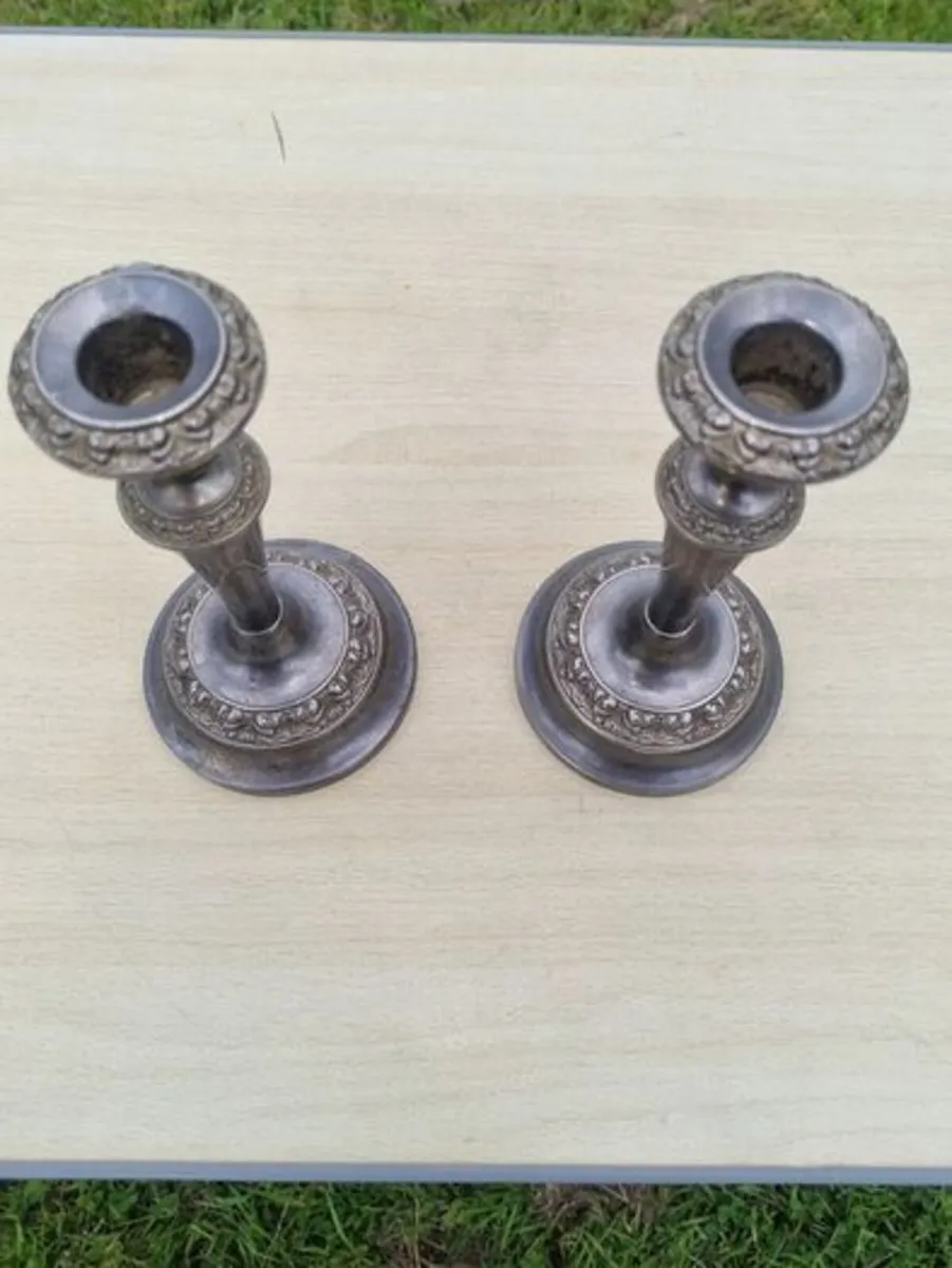 Silver-plated Ianthe candlesticks - Image 2
