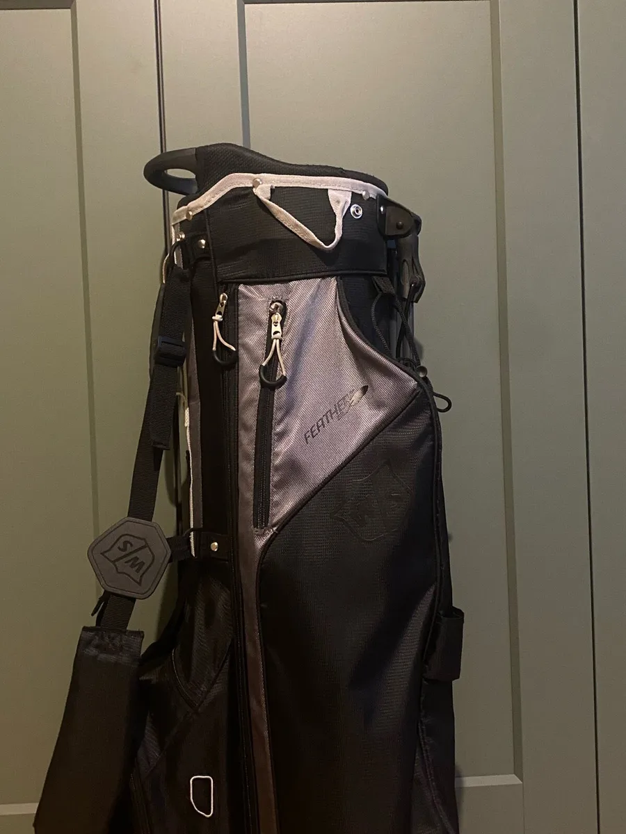 Wilson staff feather stand bag , black/grey - Image 1
