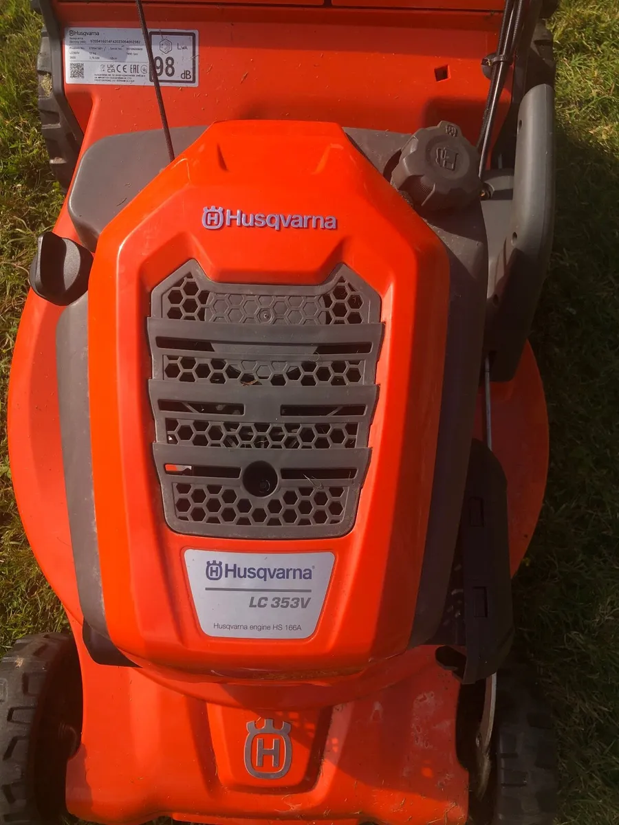 lawnmower - Image 1