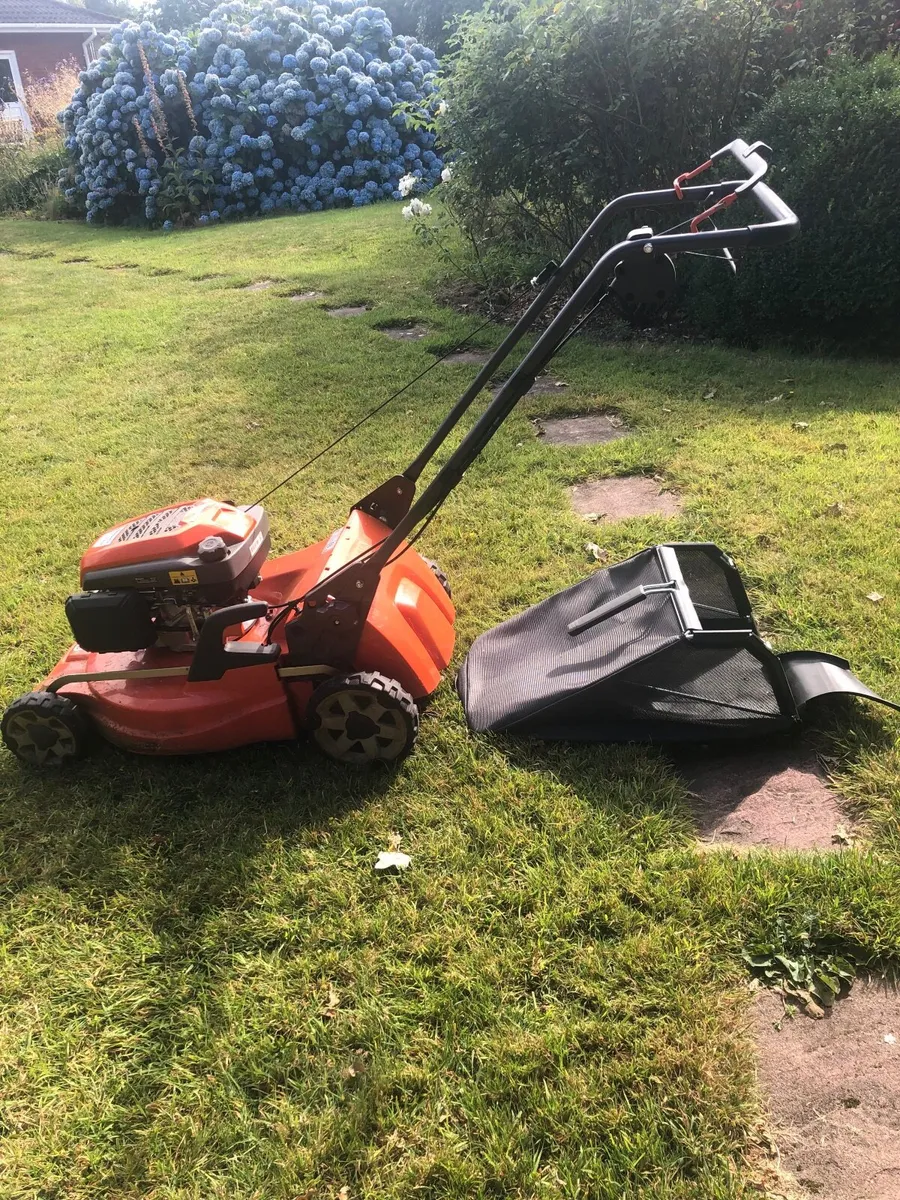lawnmower - Image 2