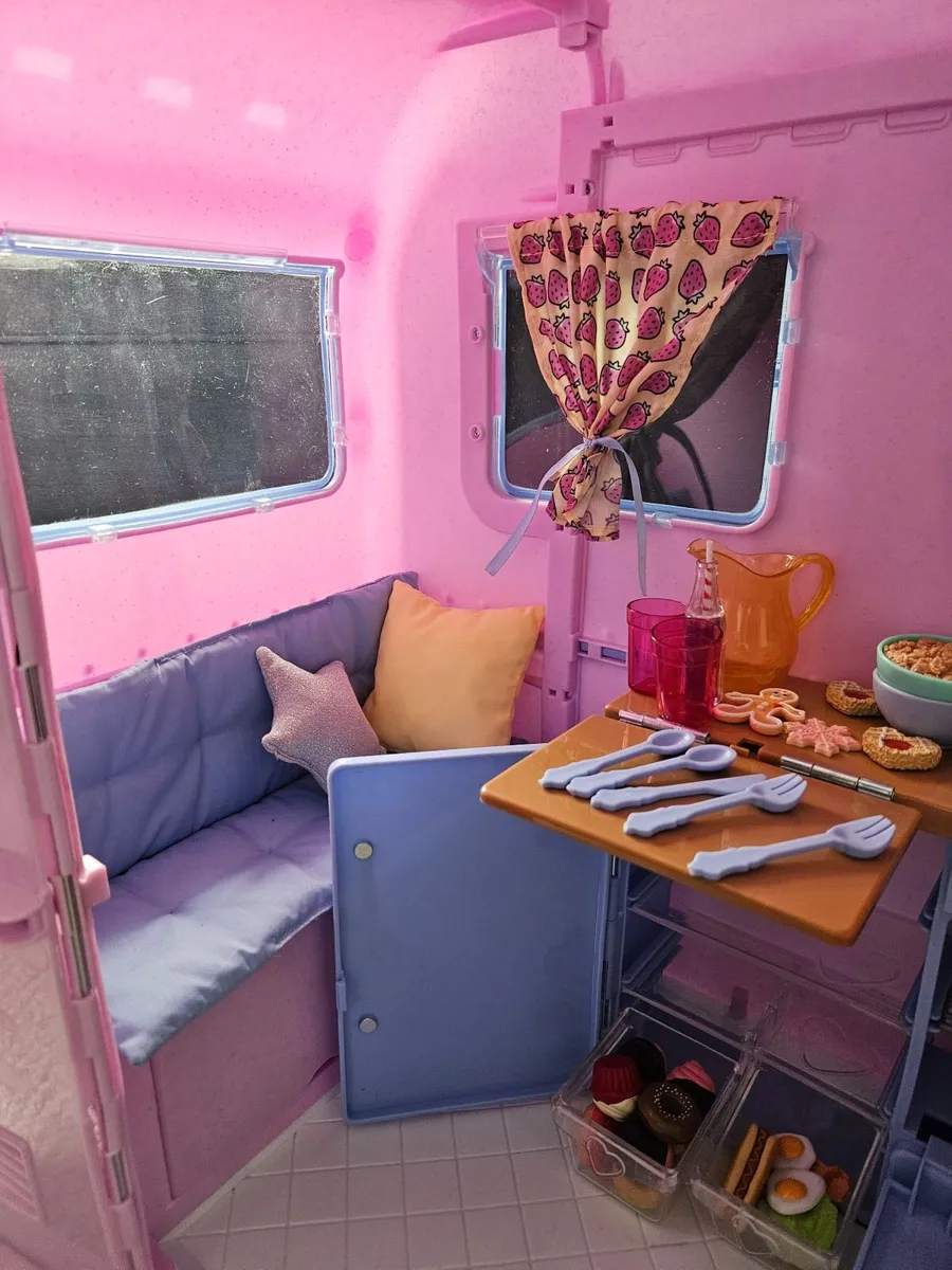 Our Generation  Camper - Image 3