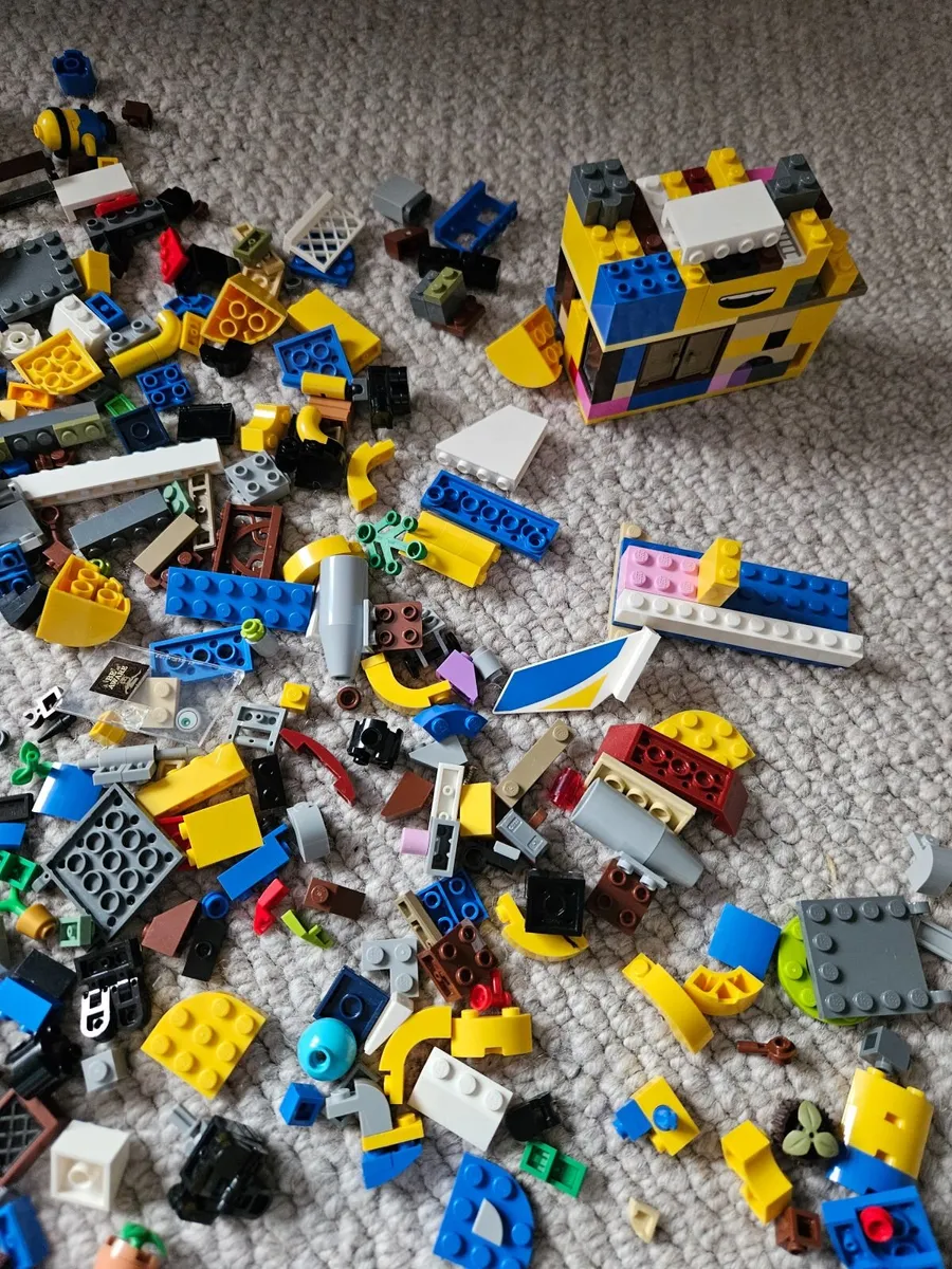 Selection of Lego - Image 2