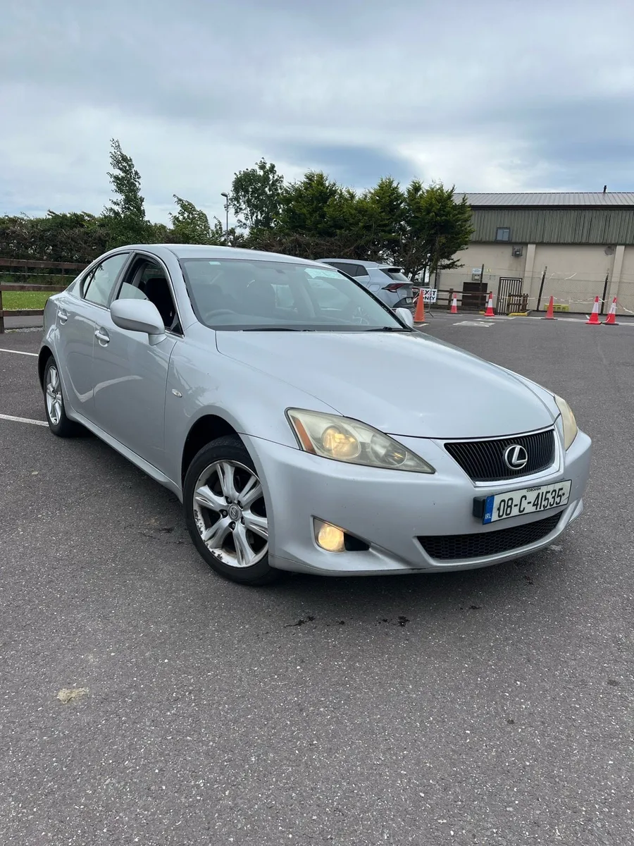 Lexus is220D - Image 1