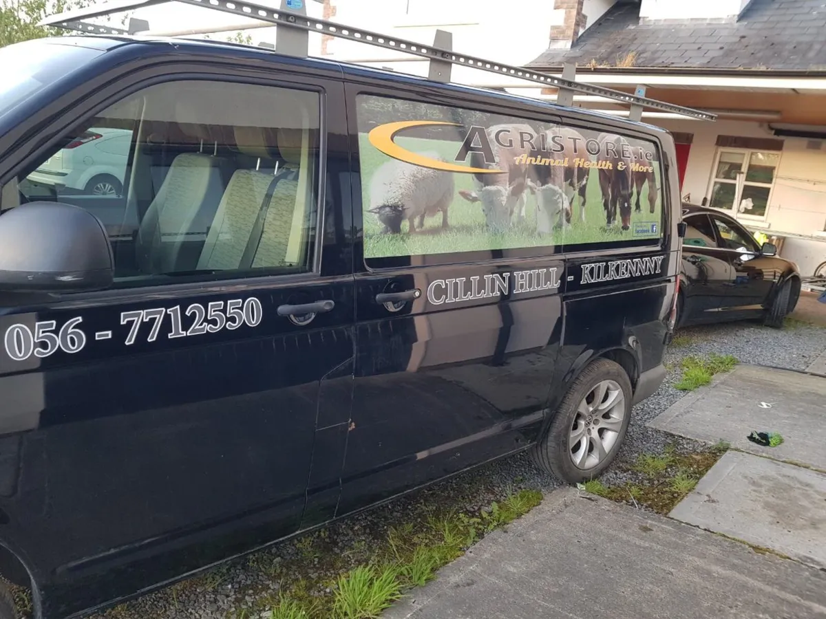 Transporter Van - Image 3