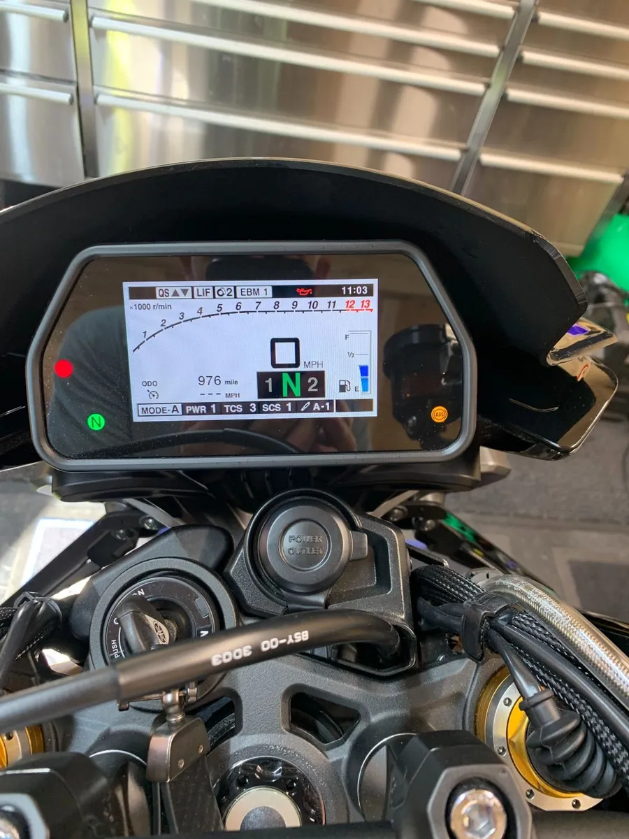 YAMAHA MT10 SP 2023 - Image 2