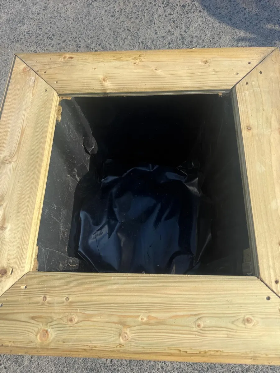 Square planter - Image 4
