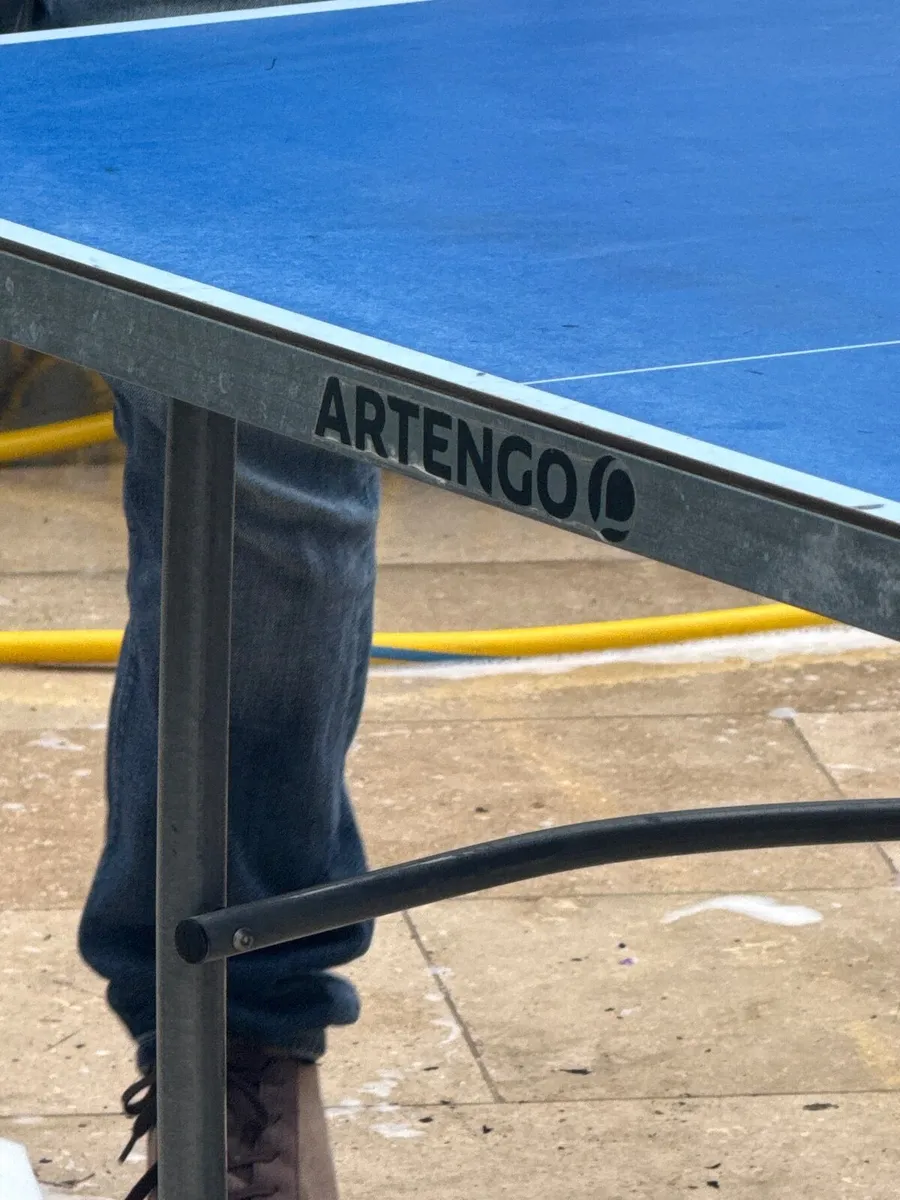 Table tennis table with rackets - Image 3