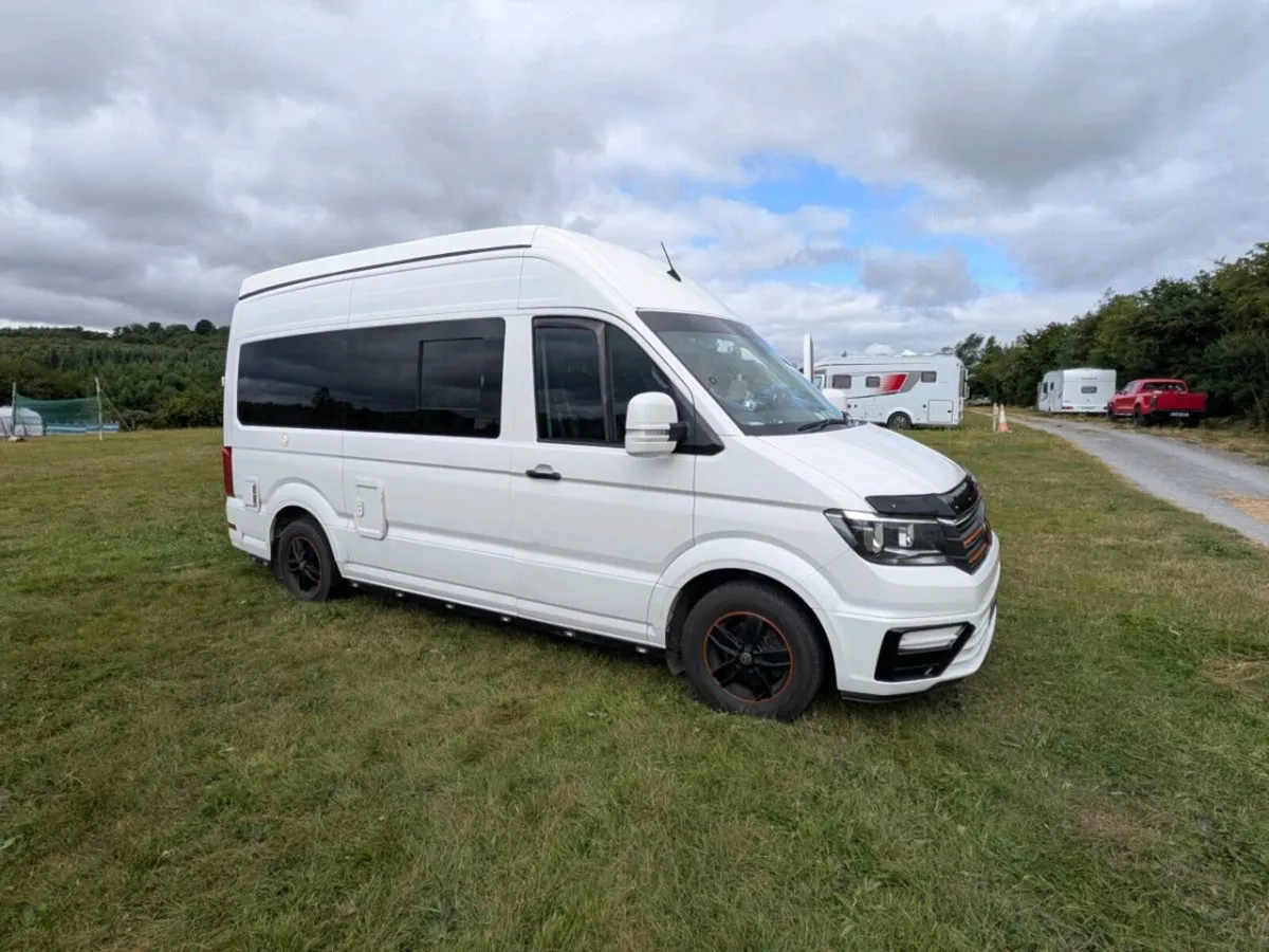 VW Crafter campervan 4x4 - Image 2