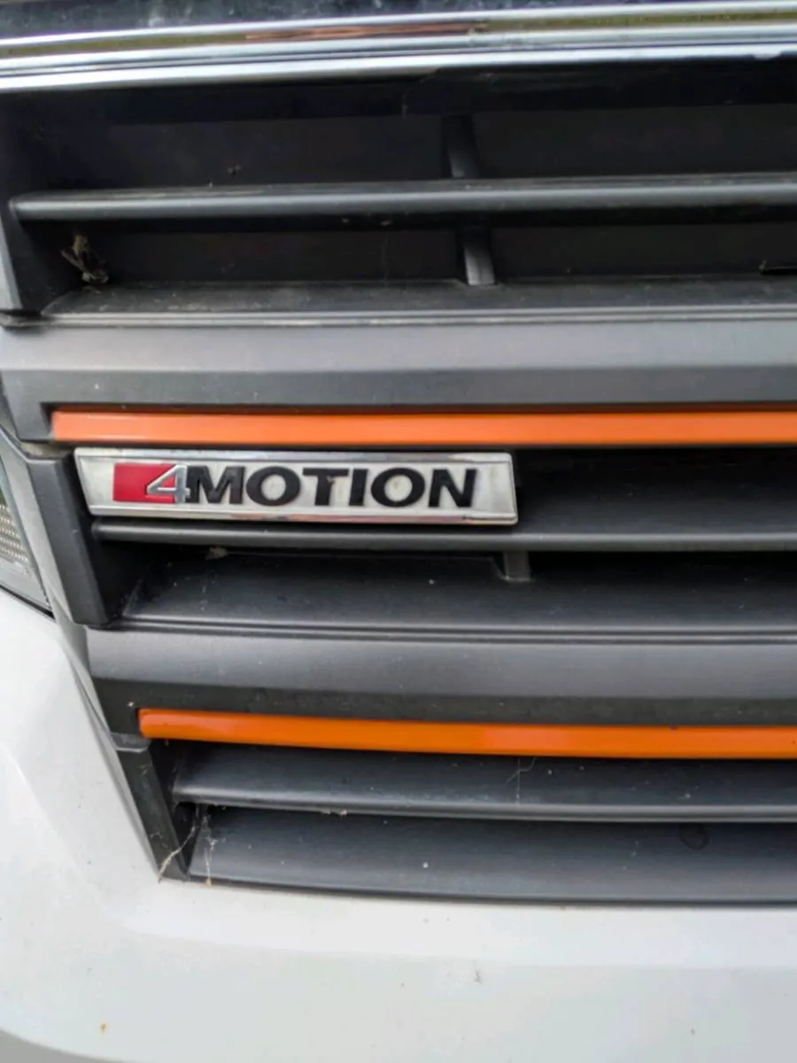 VW Crafter campervan 4x4 - Image 3