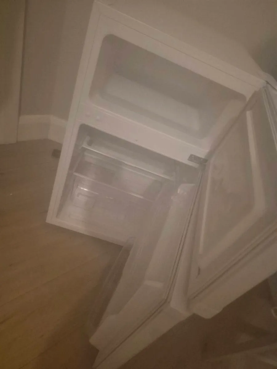 Fridge freezer - Image 1