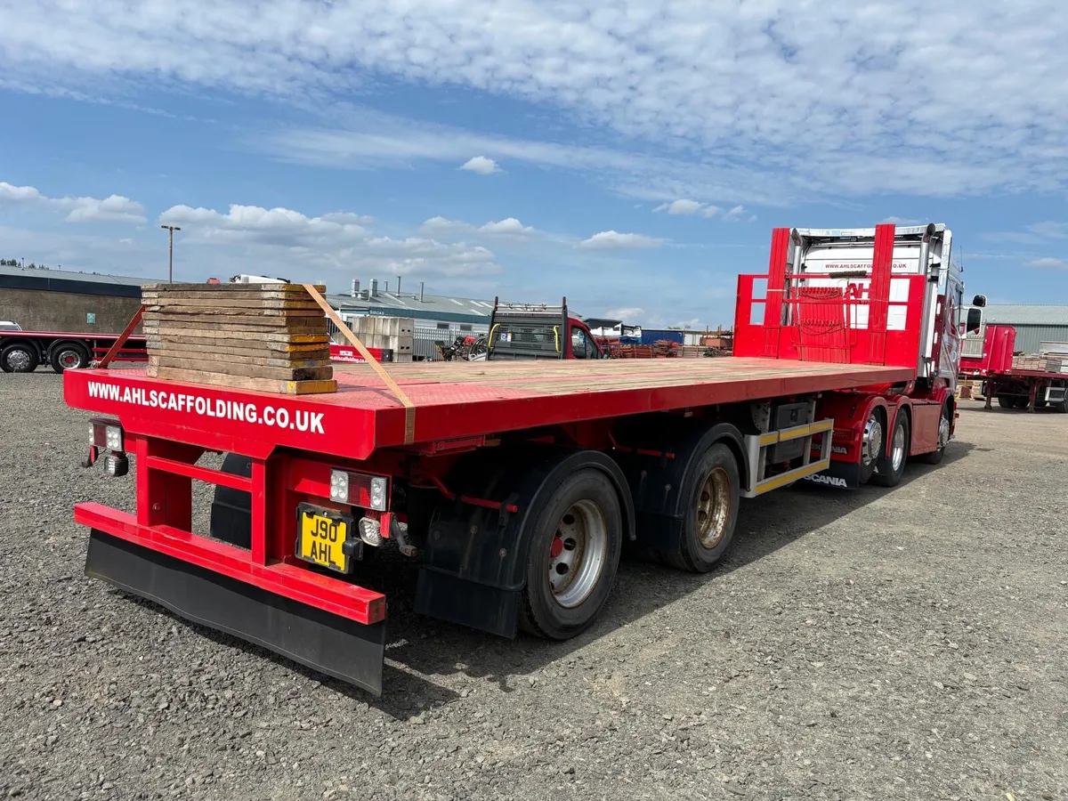 31 foot Sdc Urban flat Rear steering axle Tested - Image 1