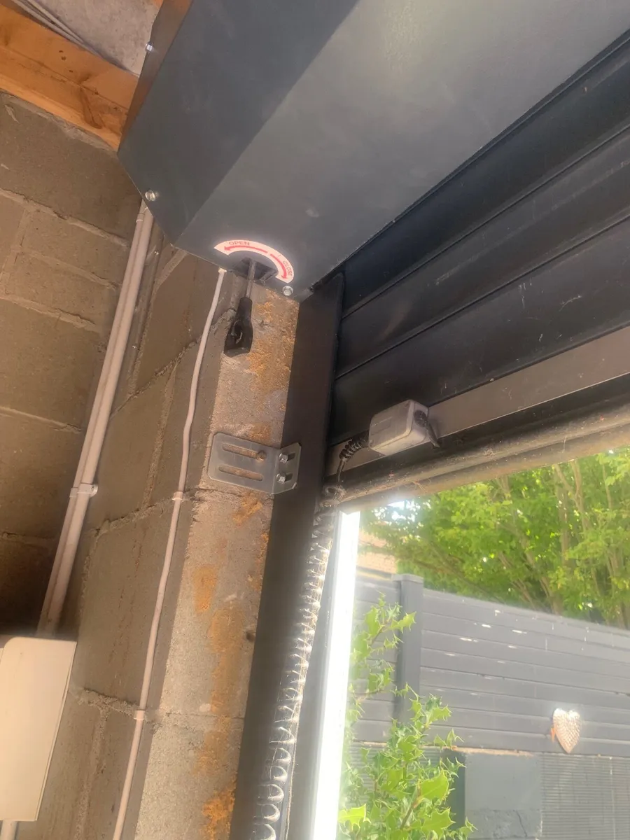 Garage Door Electric - Image 4