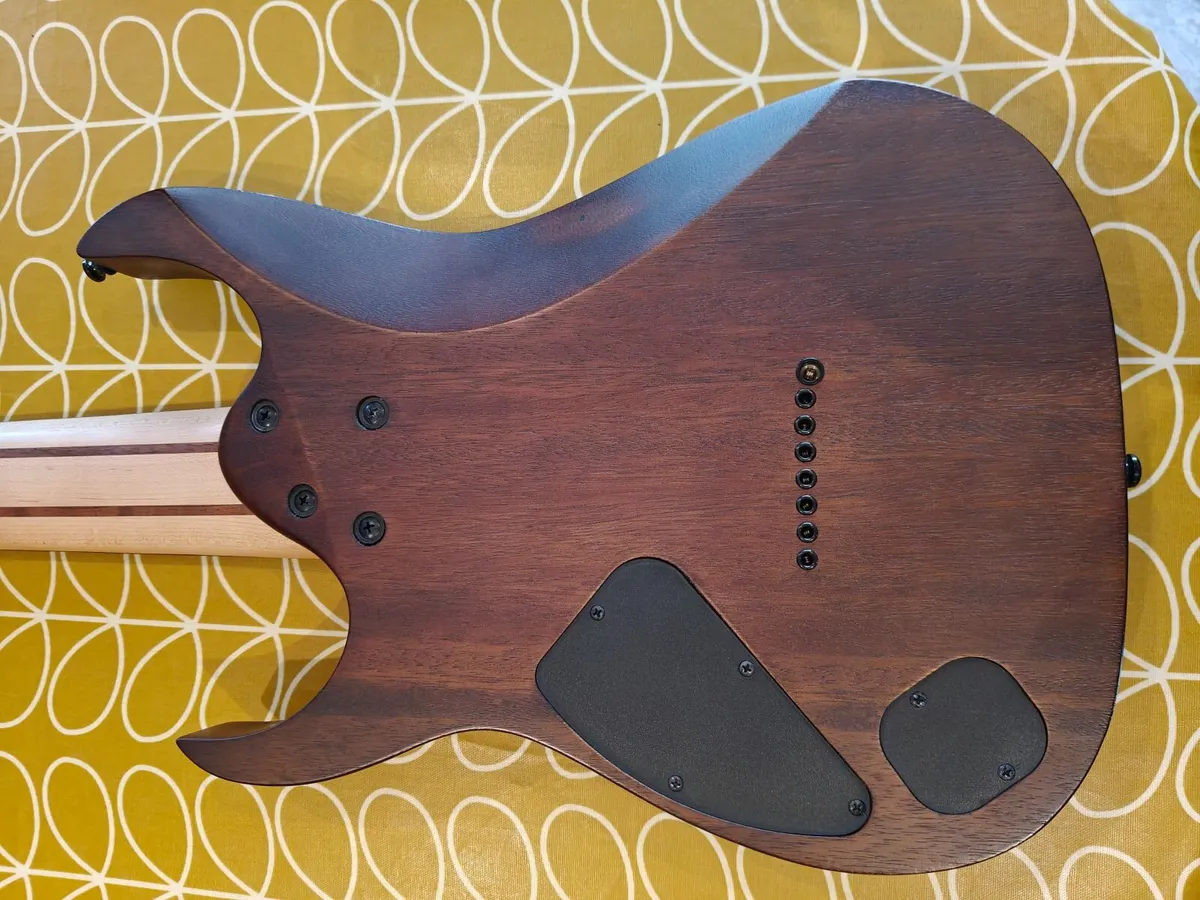 8 String Ibanez RG8 Guitar - Image 3