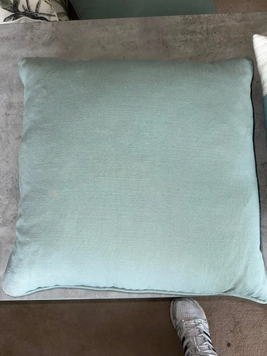 Cushions - Image 2