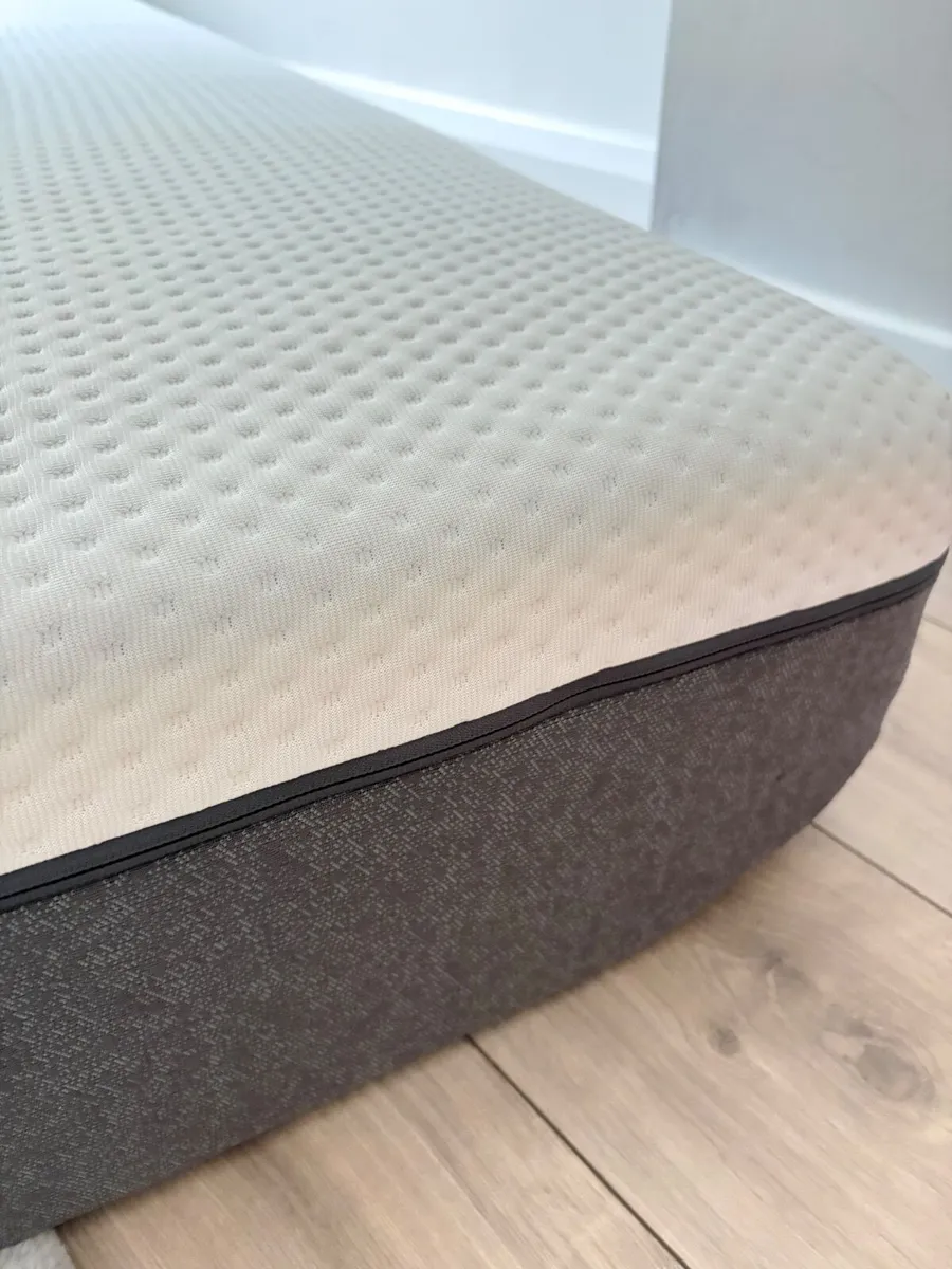 Emma Premium Mattress - Image 2