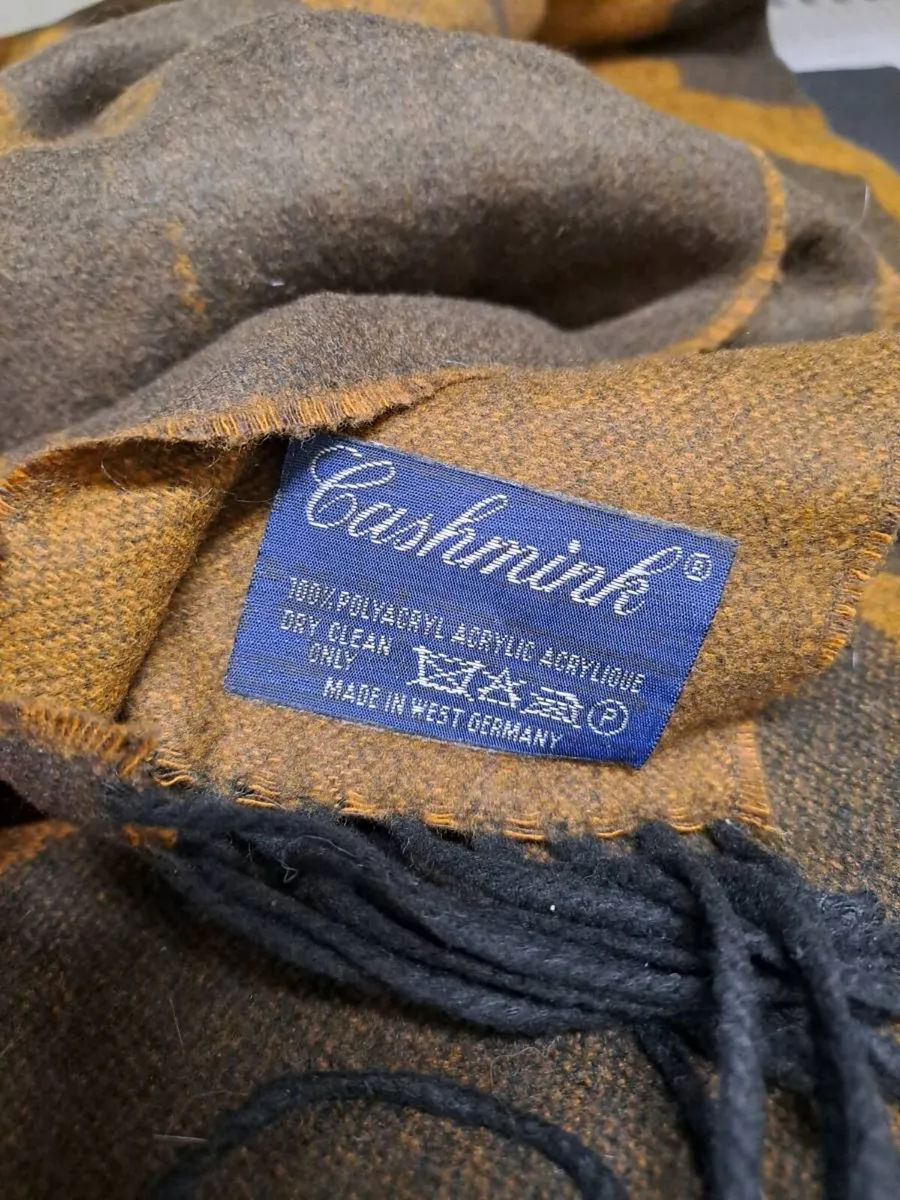 Vintage Cashmink Scarf - Image 2