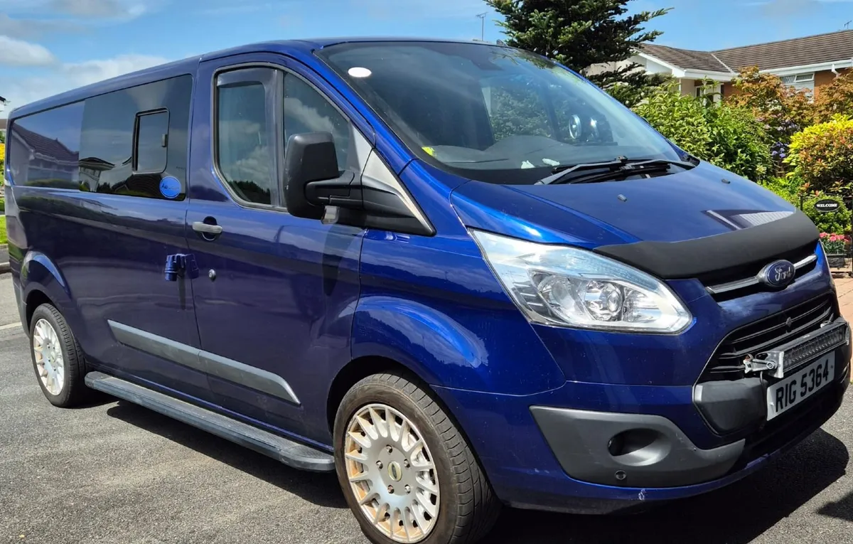 Van - Image 4