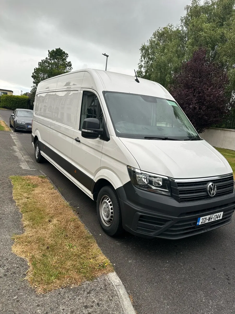 221 Vw crafter lwb damage in rear - Image 1