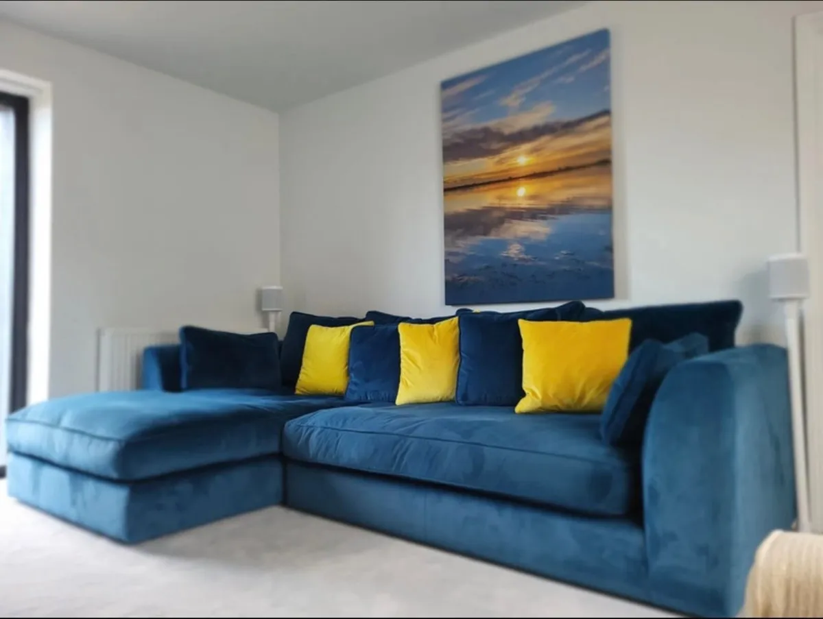 Whitemeadow Deep Teal Velvet Corner Sofa - Excelle - Image 3