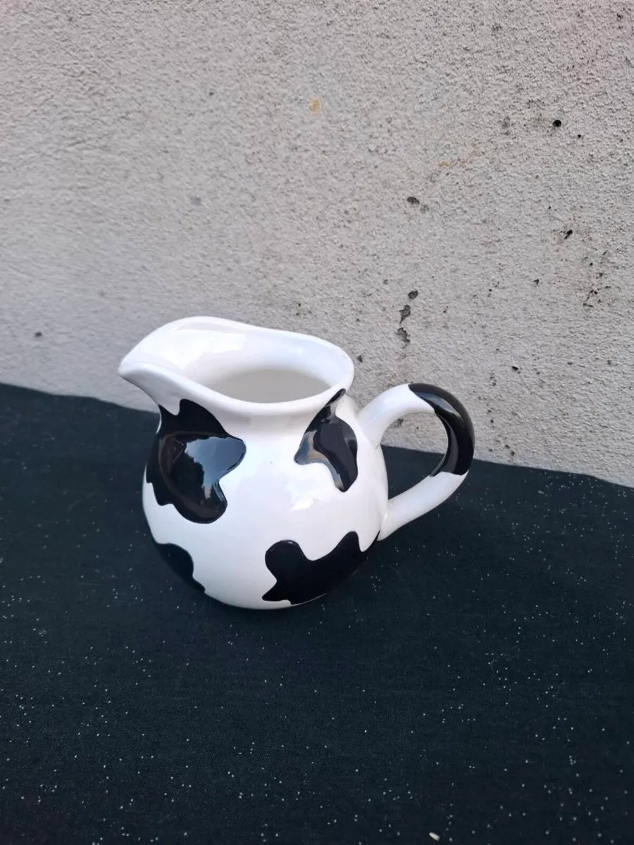 Cow ceramic pitcher postage possible