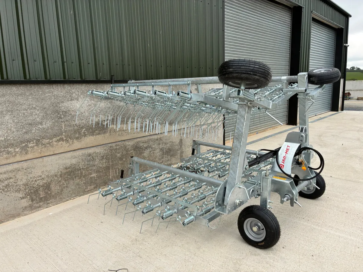 Galvanised 6m Spring tine harrows - Image 2