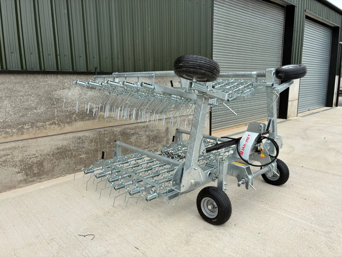 Galvanised 6m Spring tine harrows - Image 1