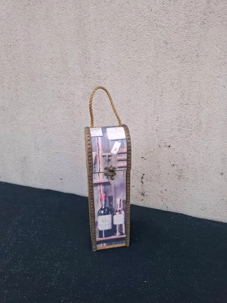Wood wine box - Image 1