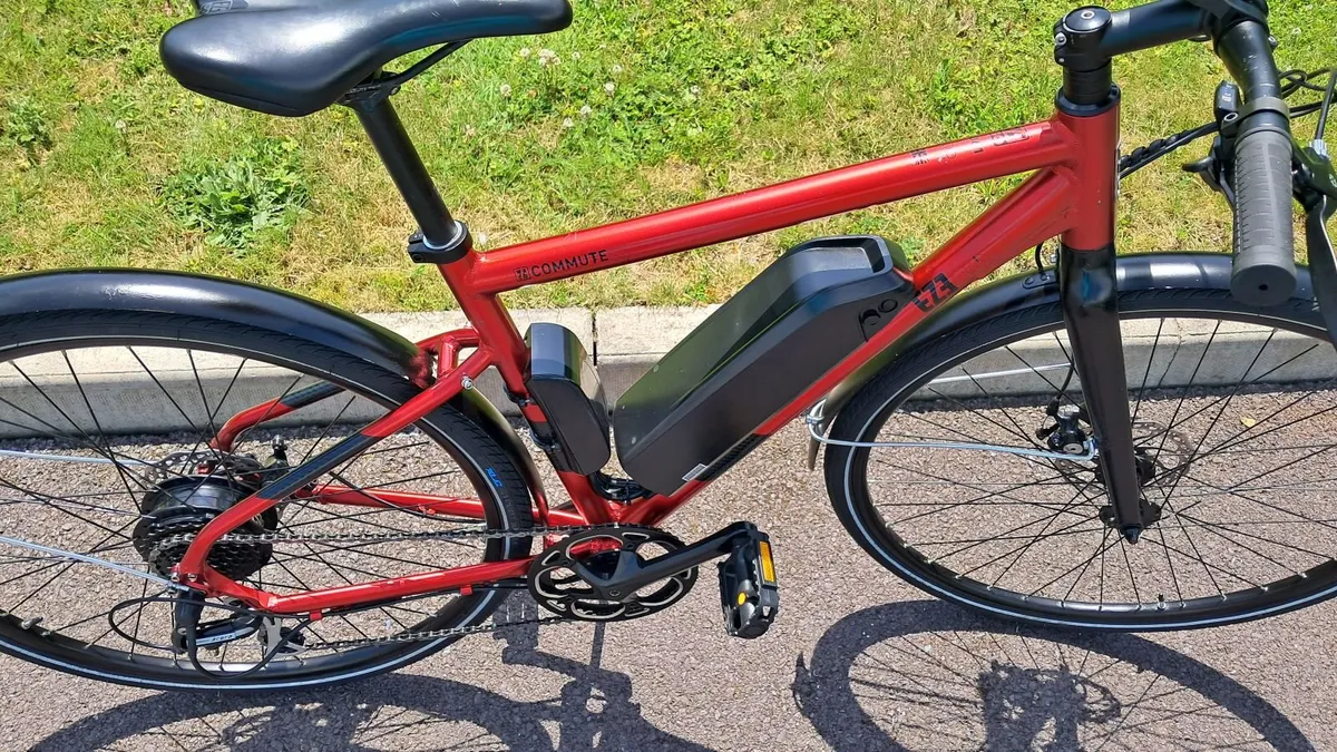 EZEGO COMMUTE E-Bike - Image 3