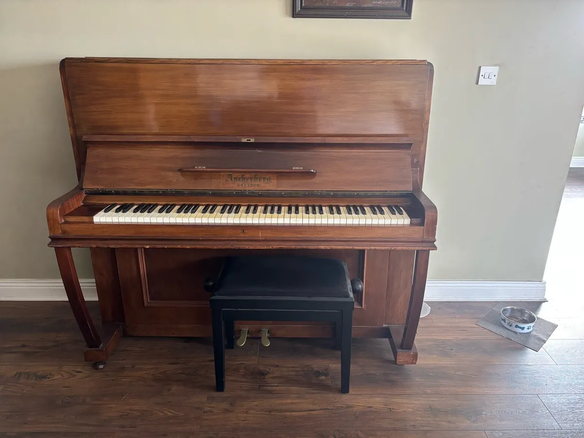 Upright Piano - Image 3