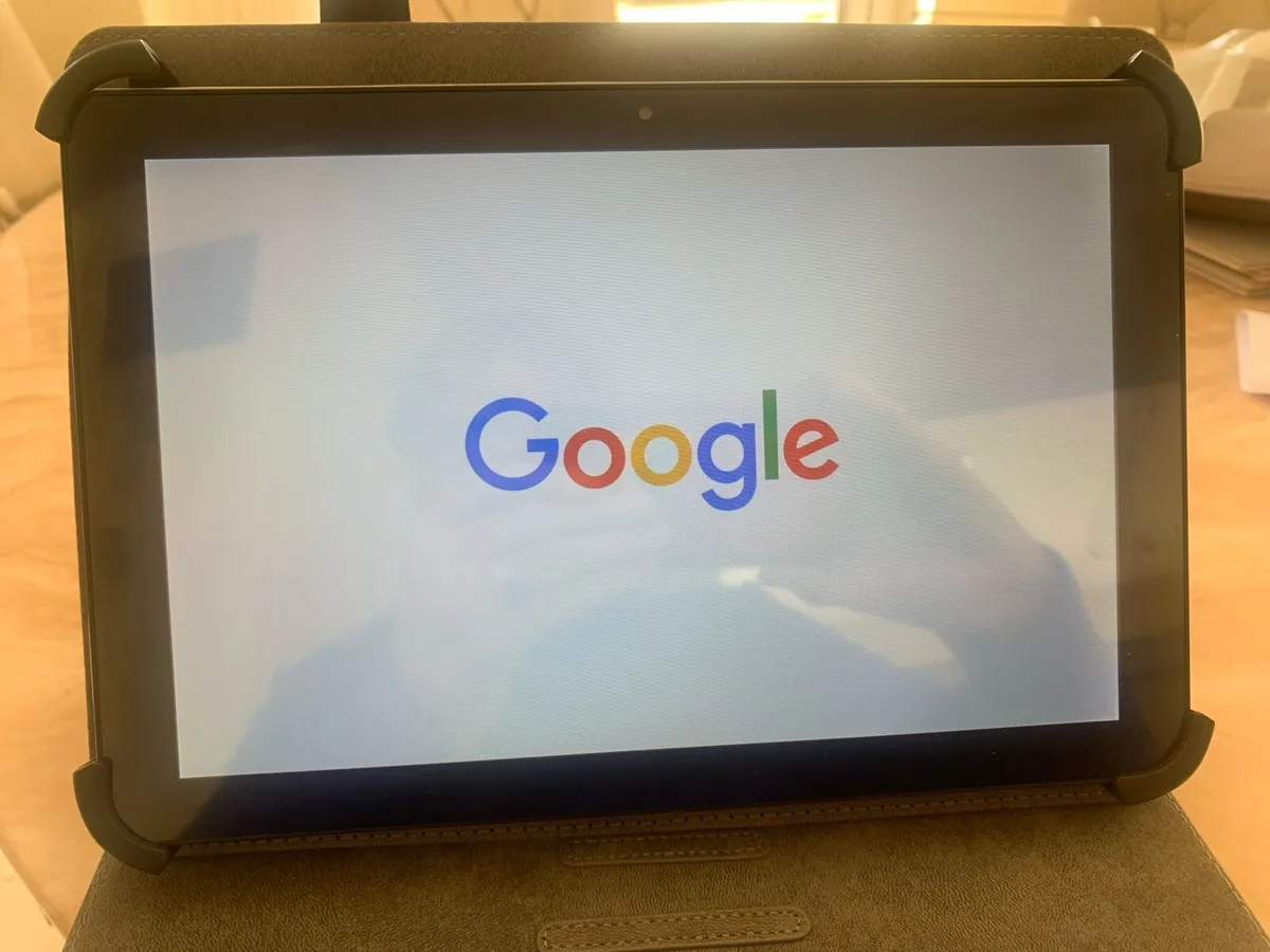 iPad - Image 2