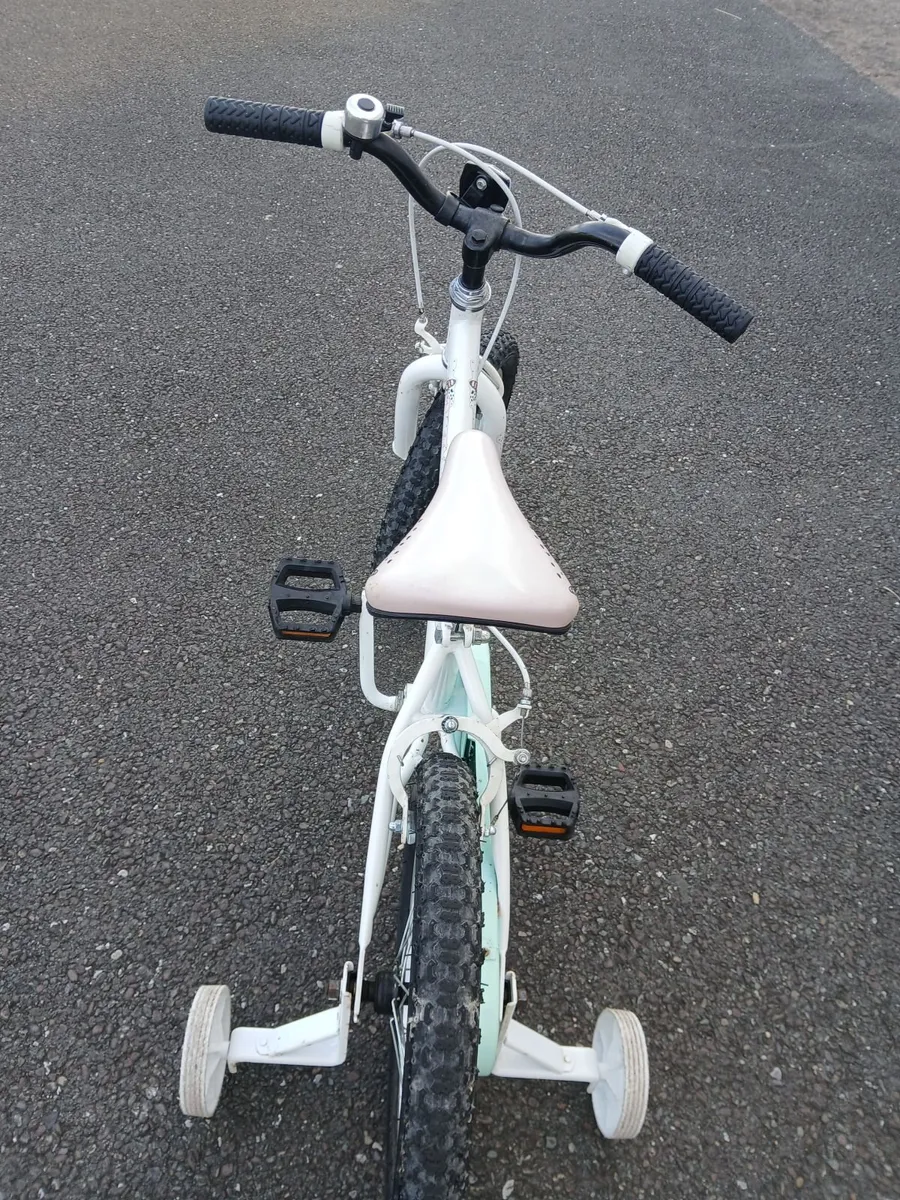 Kids Butterflies bike - Image 3