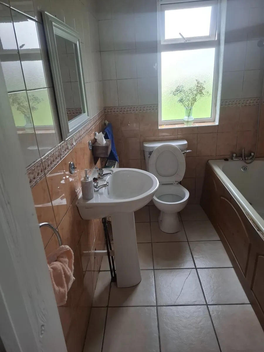 House - Image 2