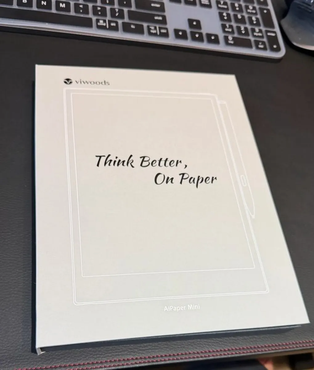 Viwoods AiPaper Mini  W2 and Folio and Tips - Image 1