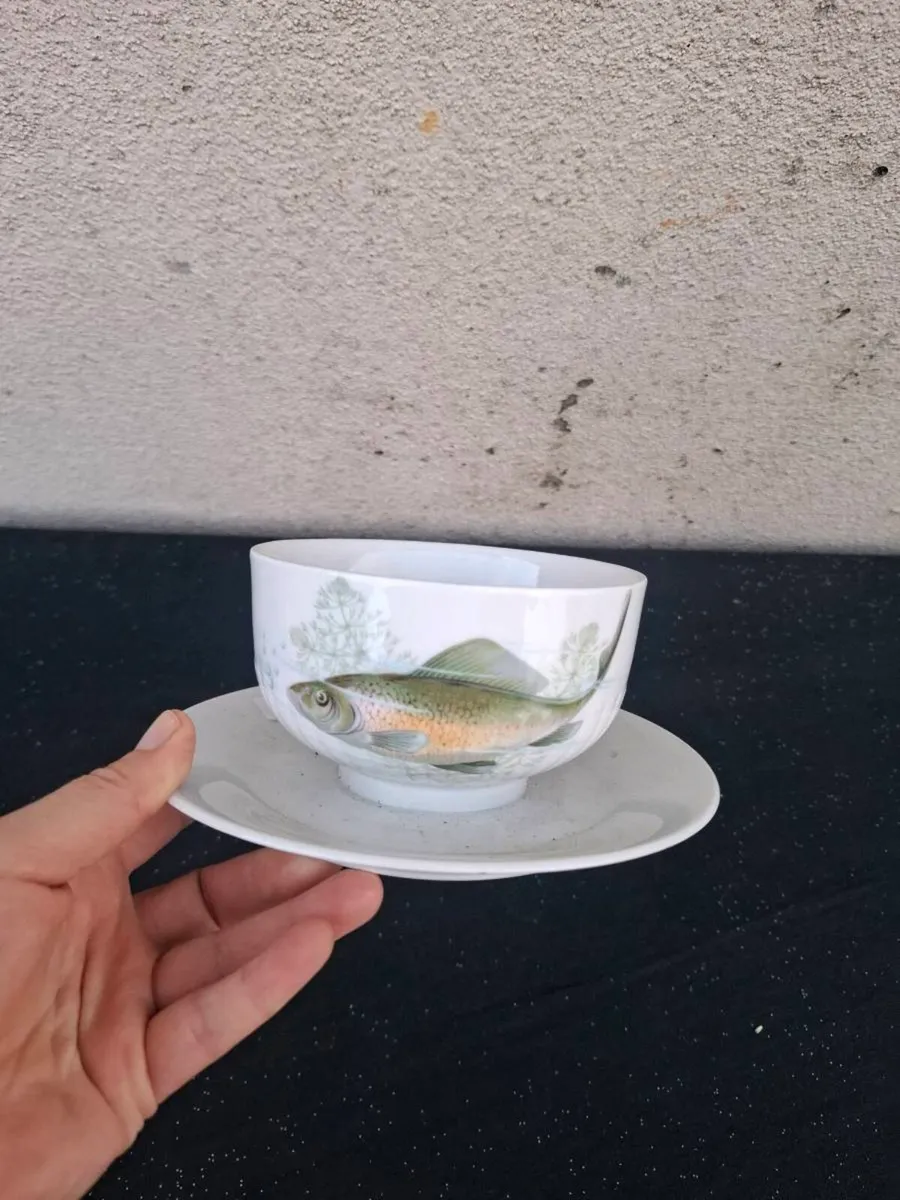Fish porcelain gravy bowl
