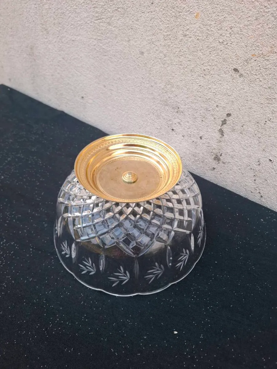 Crystal engraved fruit bowl - Image 3