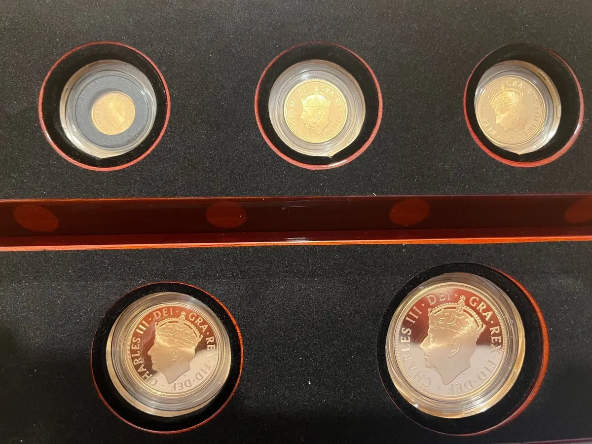 The Coronation Five-Coin Gold Proof Set - Image 4