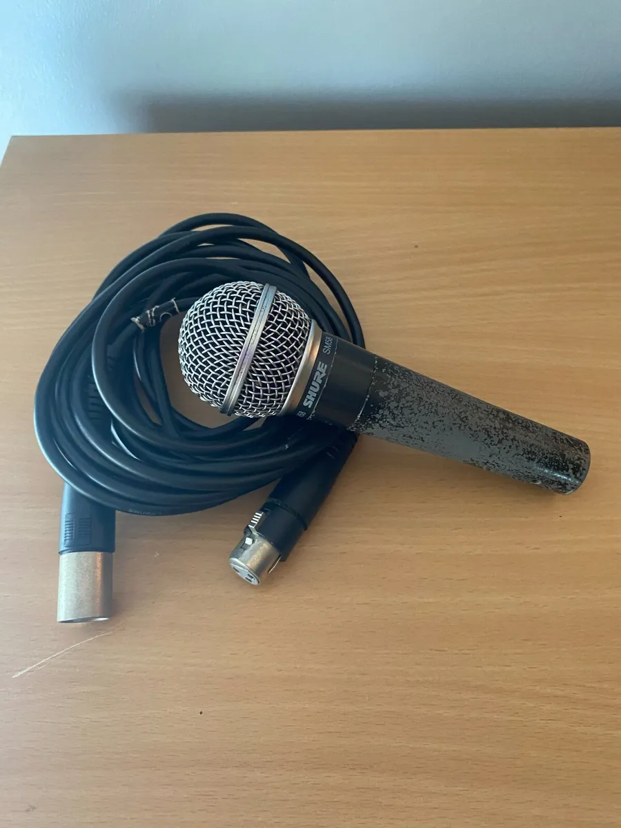 Shure SM58 Dynamic Vocal Microphone+ XLR cable - Image 1